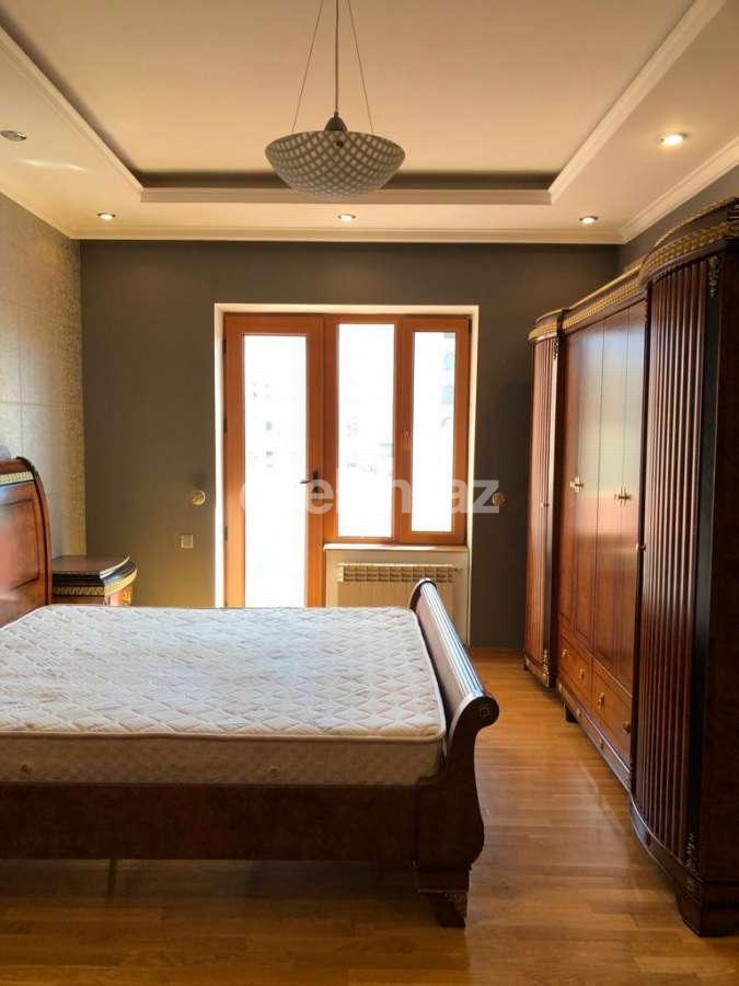 Satılır, yeni tikili, 5 otaqlı, 224 m², Bakı, Yasamal r, Nizami m.