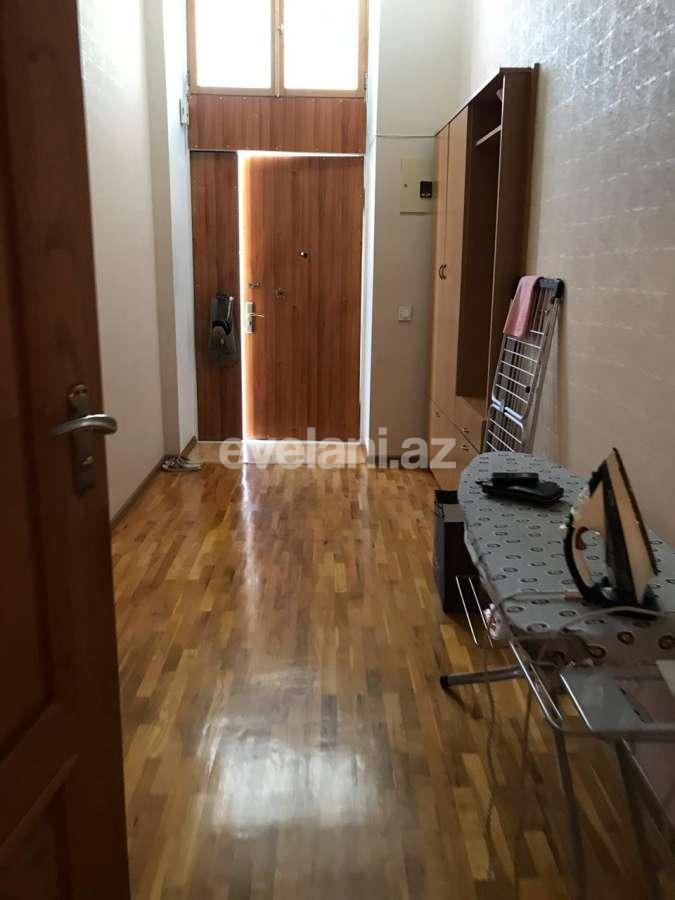 Kirayə verilir, köhnə tikili, 2 otaqlı, 70 m², Bakı, Səbail r, 28 may m.