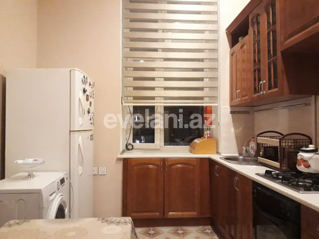 Kirayə verilir, köhnə tikili, 2 otaqlı, 70 m², Bakı, Səbail r, 28 may m.