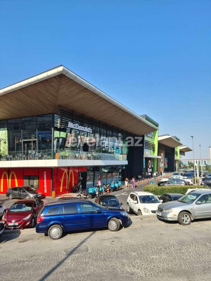 Kirayə verilir, yeni tikili, 3 otaqlı, 92 m², Bakı, Nəsimi r, 1-ci mikrorayon q, 20 yanvar m.