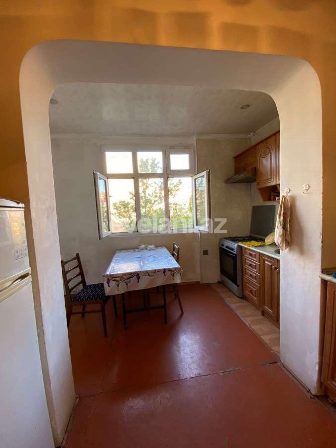 Kirayə verilir, köhnə tikili, 3 otaqlı, 100 m², Bakı, Yasamal r.