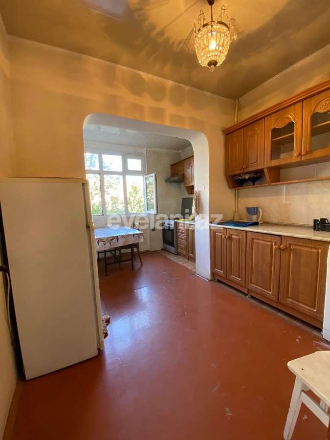 Kirayə verilir, köhnə tikili, 3 otaqlı, 100 m², Bakı, Yasamal r.