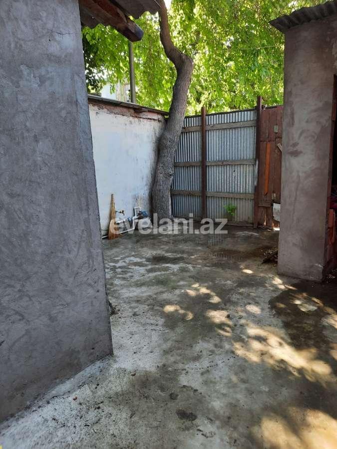Kirayə verilir, həyət evi / bağ, 2 otaqlı, 40 m², Bakı, Nərimanov r, Montin q.