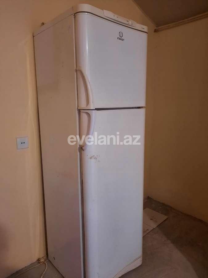 Kirayə verilir, həyət evi / bağ, 2 otaqlı, 40 m², Bakı, Nərimanov r, Montin q.