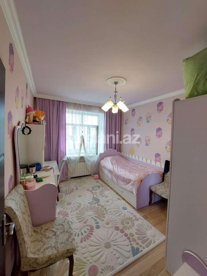 Satılır, köhnə tikili, 2 otaqlı, 65 m², Bakı, Nizami r.