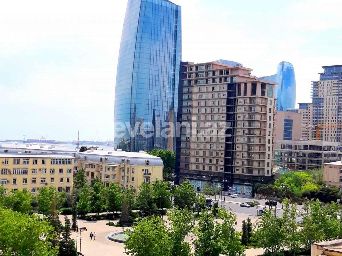 Satılır, yeni tikili, 3 otaqlı, 150 m², Bakı, Xətai r, Şah İsmayıl Xətai m.