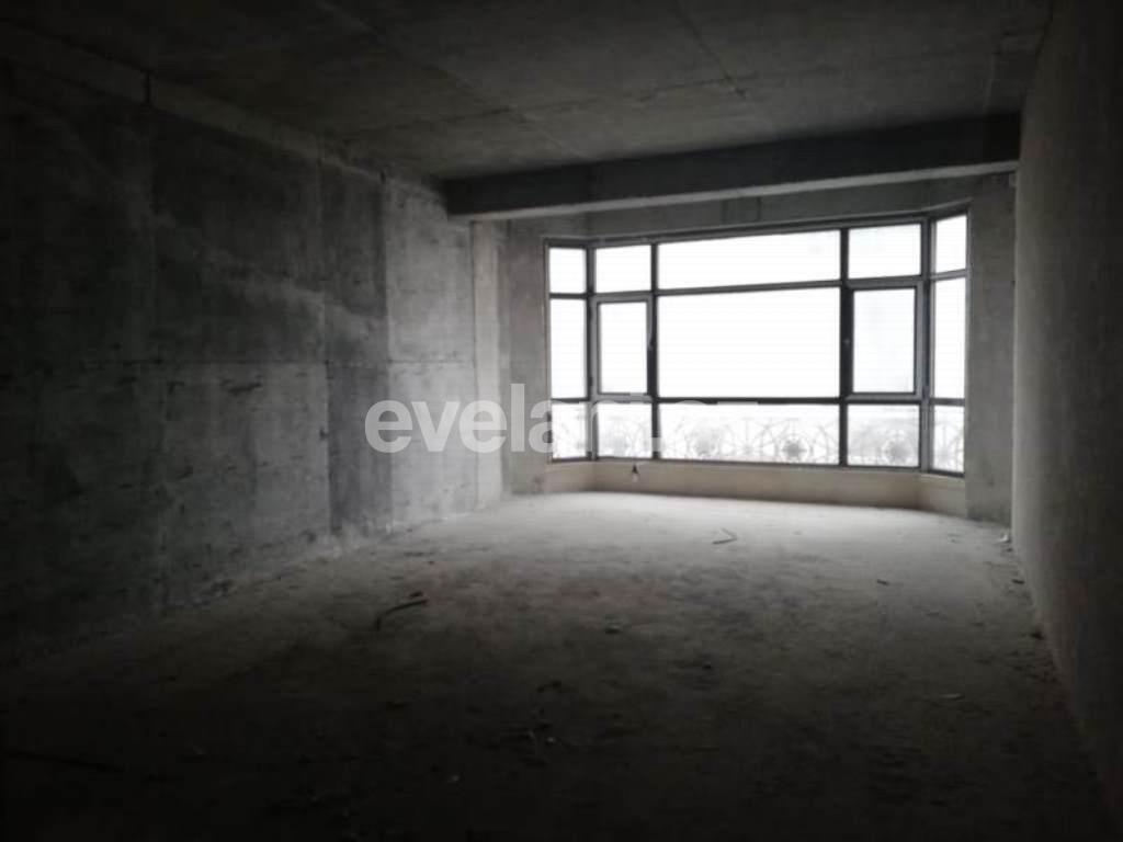 Satılır, yeni tikili, 2 otaqlı, 94 m², Bakı, Nəsimi r, 28 may m.