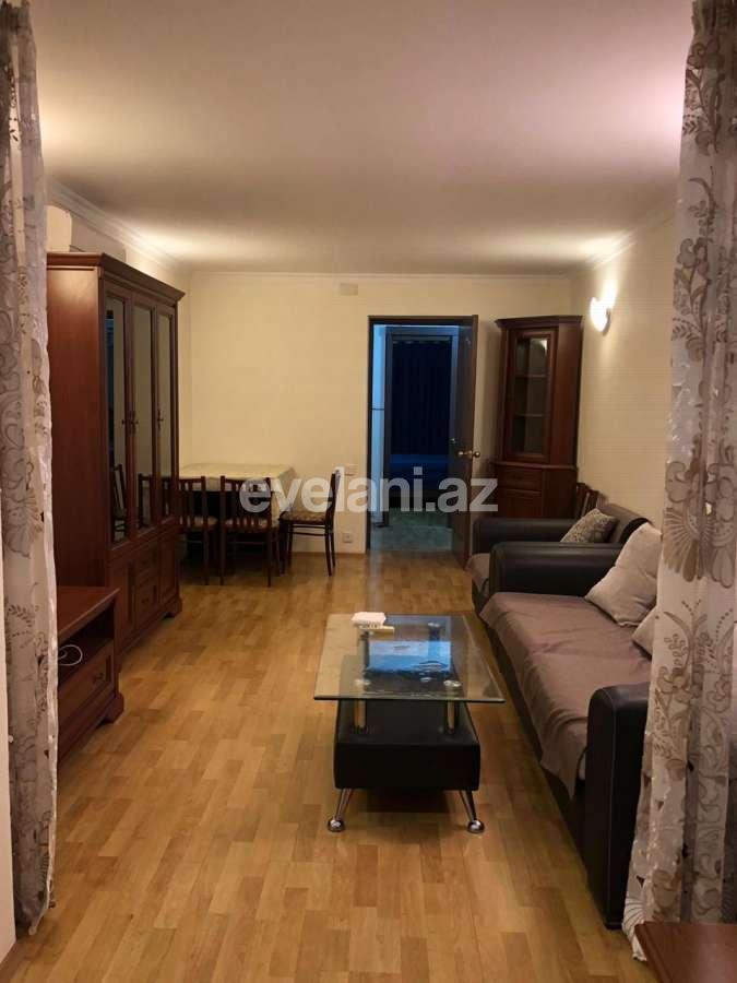 Kirayə verilir, köhnə tikili, 2 otaqlı, 70 m², Bakı, Xətai r, Şah İsmayıl Xətai m.