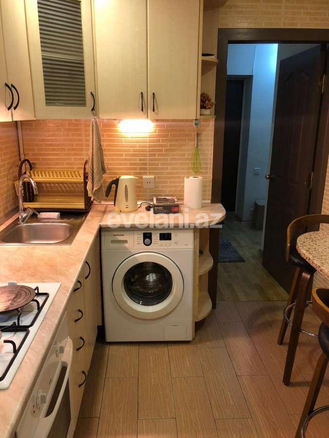 Kirayə verilir, köhnə tikili, 2 otaqlı, 70 m², Bakı, Xətai r, Şah İsmayıl Xətai m.