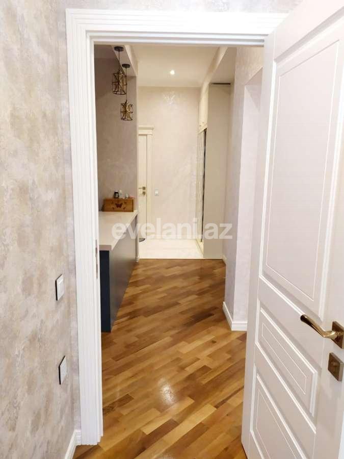Satılır, yeni tikili, 4 otaqlı, 123 m², Bakı, Nizami r, Qara Qarayev m.