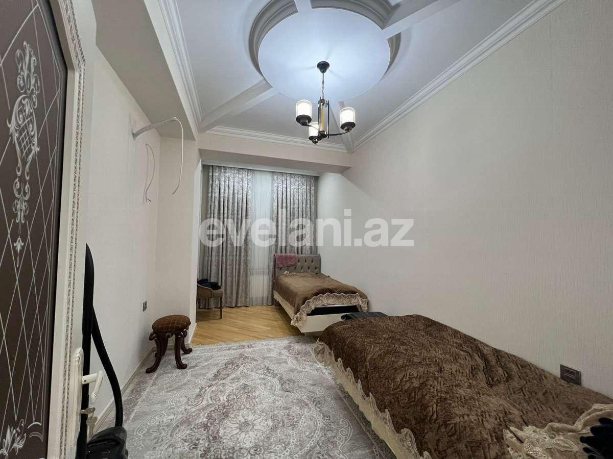 Satılır, yeni tikili, 4 otaqlı, 133 m², Bakı, Nizami r.