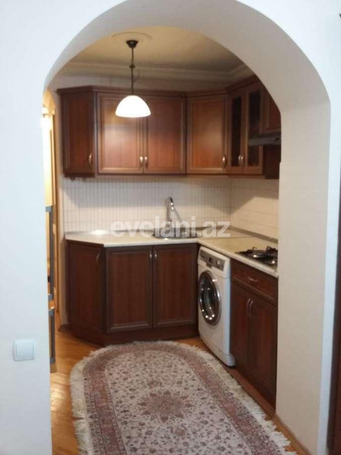 Kirayə verilir, köhnə tikili, 2 otaqlı, 60 m², Bakı, Nərimanov r.