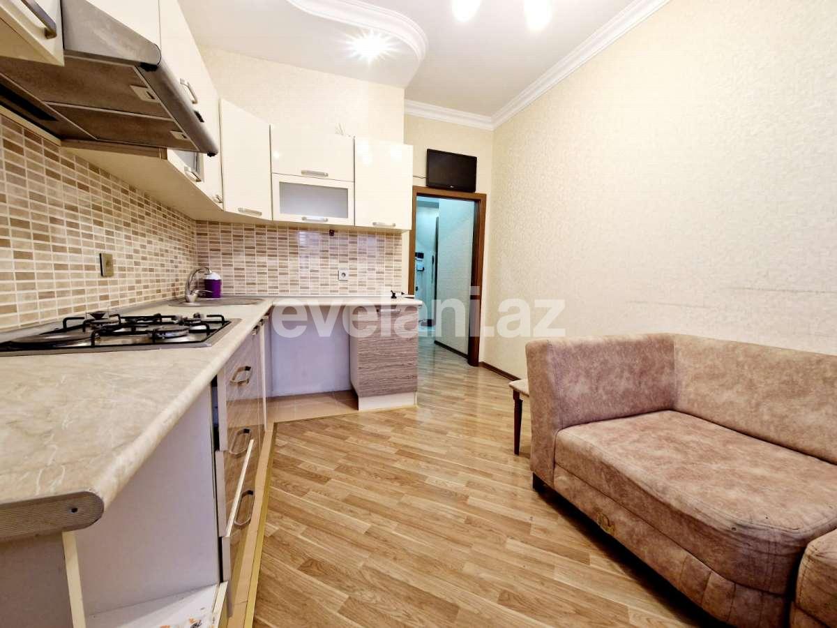 Satılır, yeni tikili, 2 otaqlı, 85 m², Bakı, Nizami r, Qara Qarayev m.