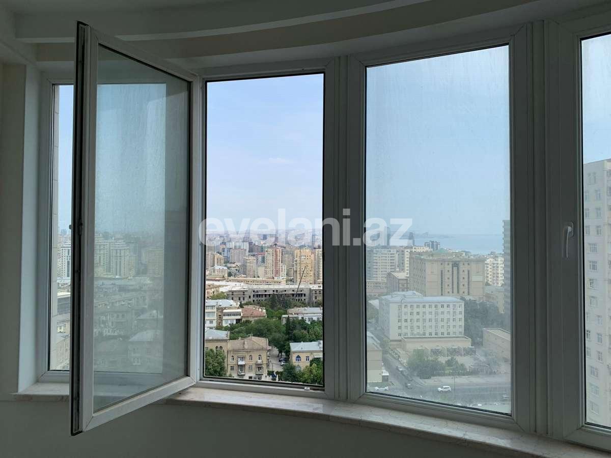 Satılır, yeni tikili, 4 otaqlı, 215 m², Bakı, Yasamal r, Elmlər Akademiyası m.