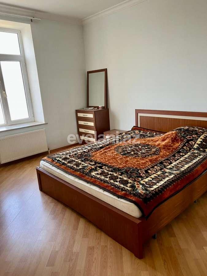 Satılır, həyət evi / bağ, 5 otaqlı, 250 m², Bakı, Sabunçu r, Bilgəh q.