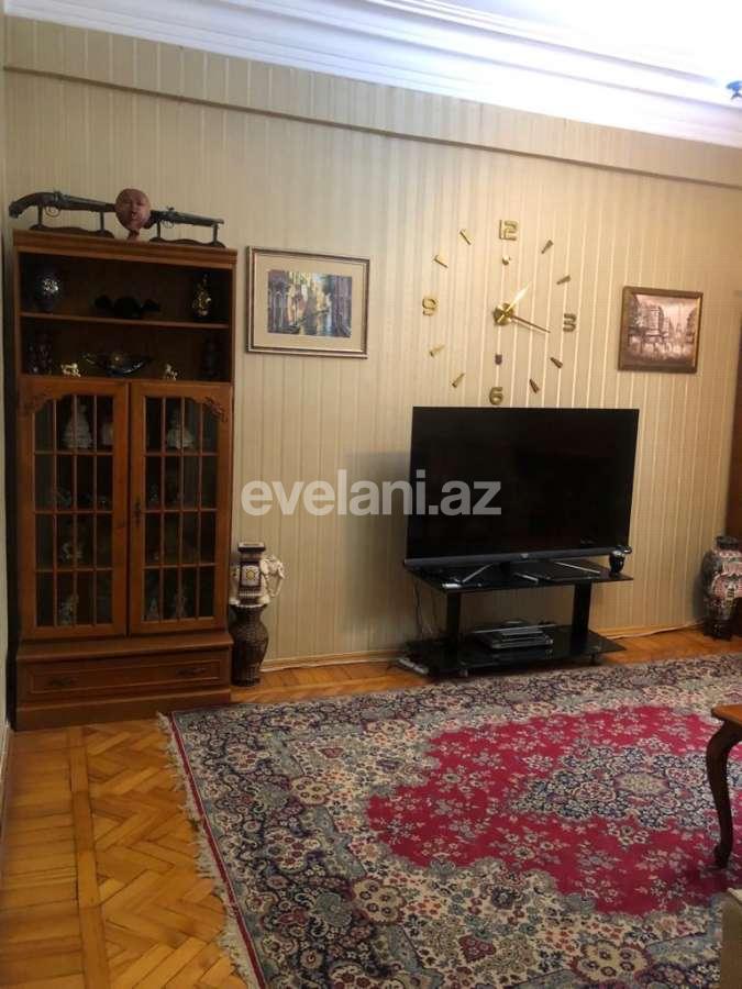 Продаётся, вторичка, 3-комнаты, 150 m², Баку, Хатаинский r, Шах Исмаил Хатаи m.