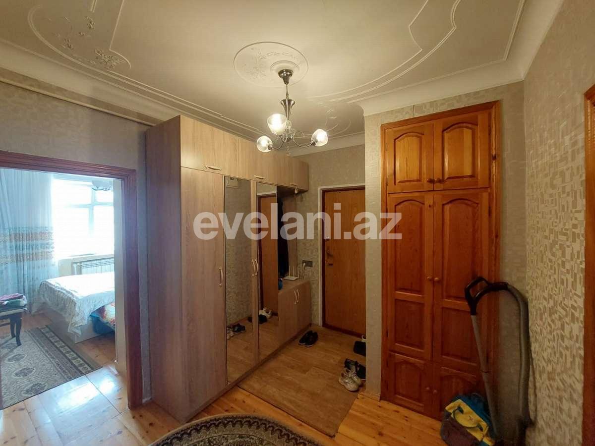 Satılır, köhnə tikili, 3 otaqlı, 85 m², Bakı, Nizami r, Xalqlar Dostluğu m.
