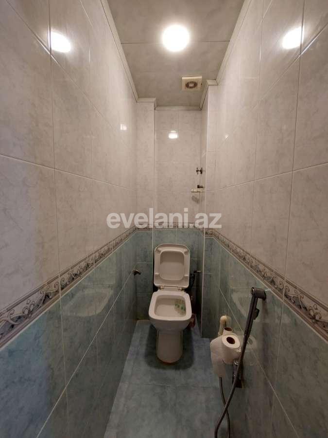 Satılır, köhnə tikili, 3 otaqlı, 85 m², Bakı, Nizami r, Xalqlar Dostluğu m.