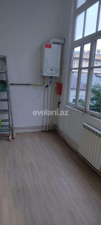 Kirayə verilir, köhnə tikili, 3 otaqlı, 120 m², Bakı, Nəsimi r, Sahil m.