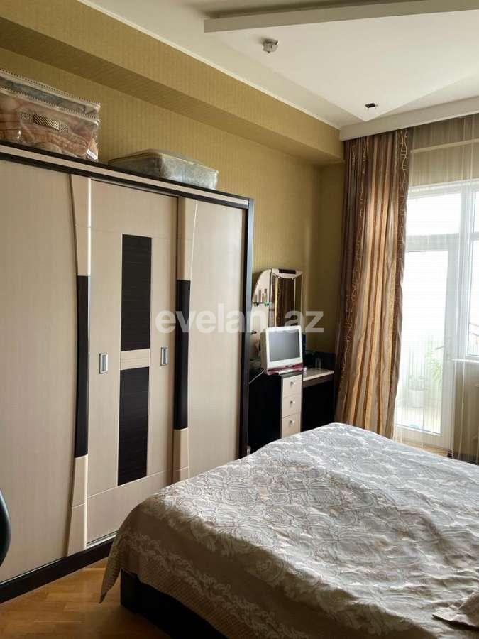 Satılır, yeni tikili, 2 otaqlı, 70 m², Bakı, Yasamal r, İnşaatçılar m.