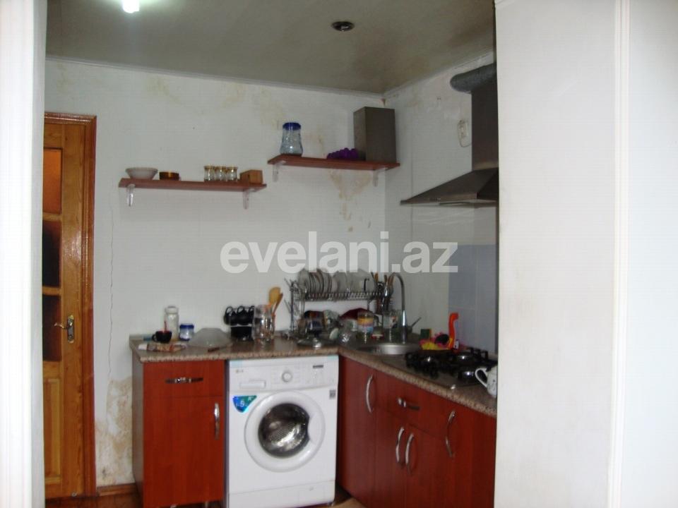 Satılır, köhnə tikili, 2 otaqlı, 60 m², Bakı, Yasamal r, Nizami m.