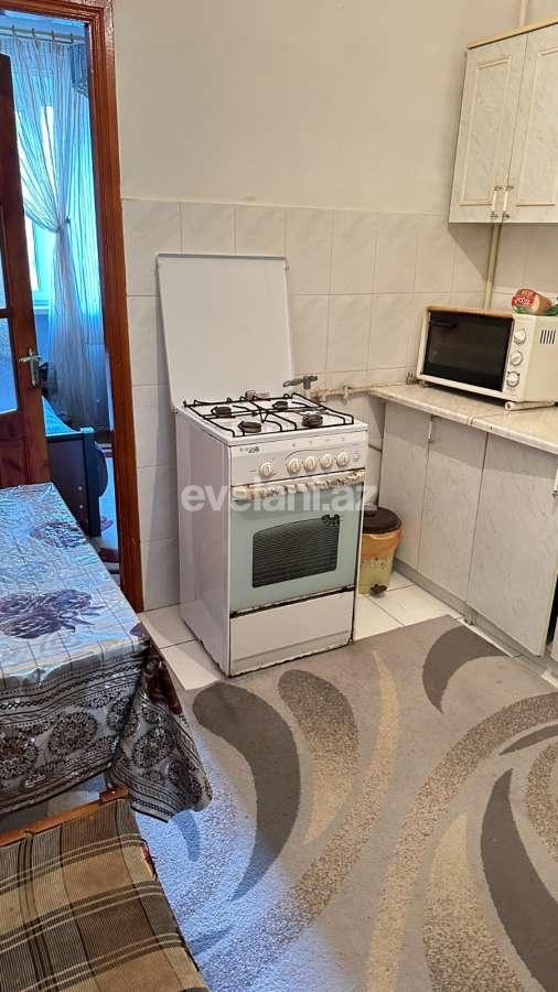 Kirayə verilir, köhnə tikili, 3 otaqlı, 65 m², Bakı, Xətai r, Həzi Aslanov m.