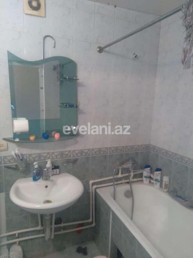 Rent, old building, 2 room, 45 m², Baku, Nizami r.