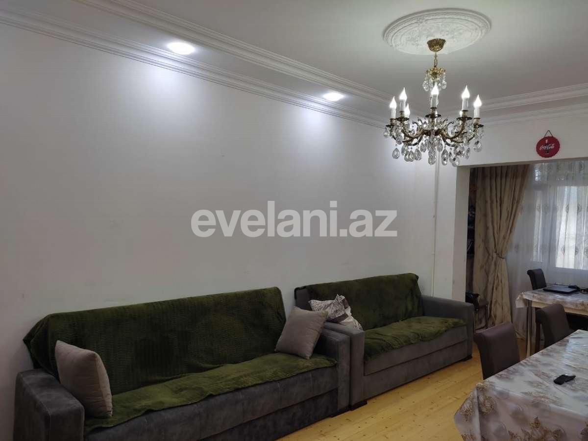 Satılır, köhnə tikili, 4 otaqlı, 100 m², Bakı, Xətai r, Əhmədli q, Həzi Aslanov m.