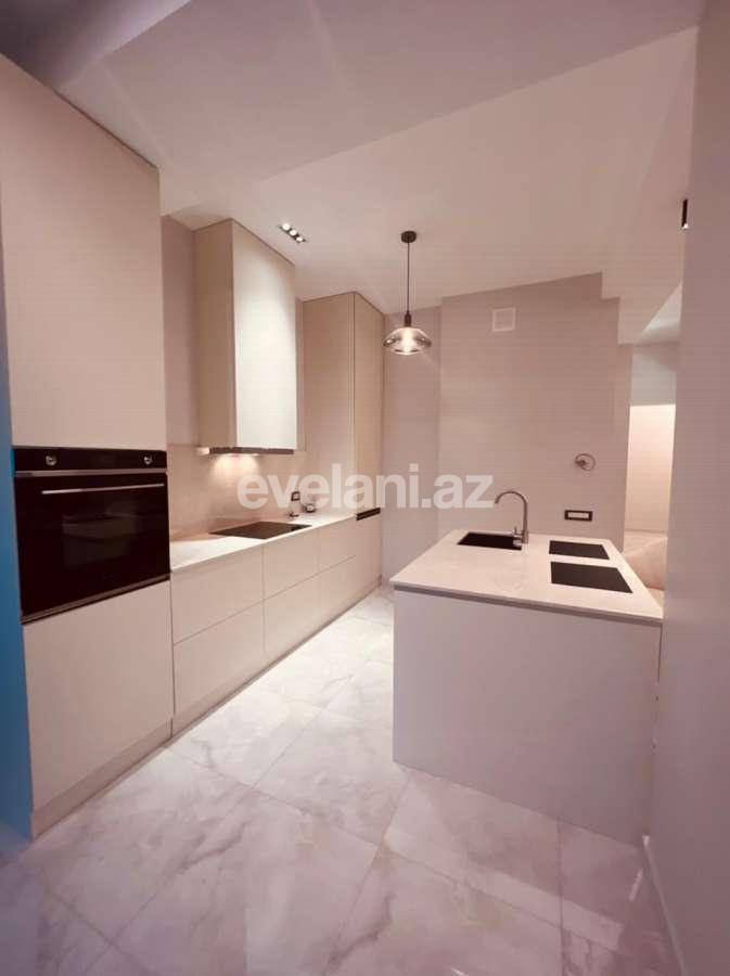 Satılır, yeni tikili, 3 otaqlı, 100 m², Bakı, Yasamal r, Elmlər Akademiyası m.