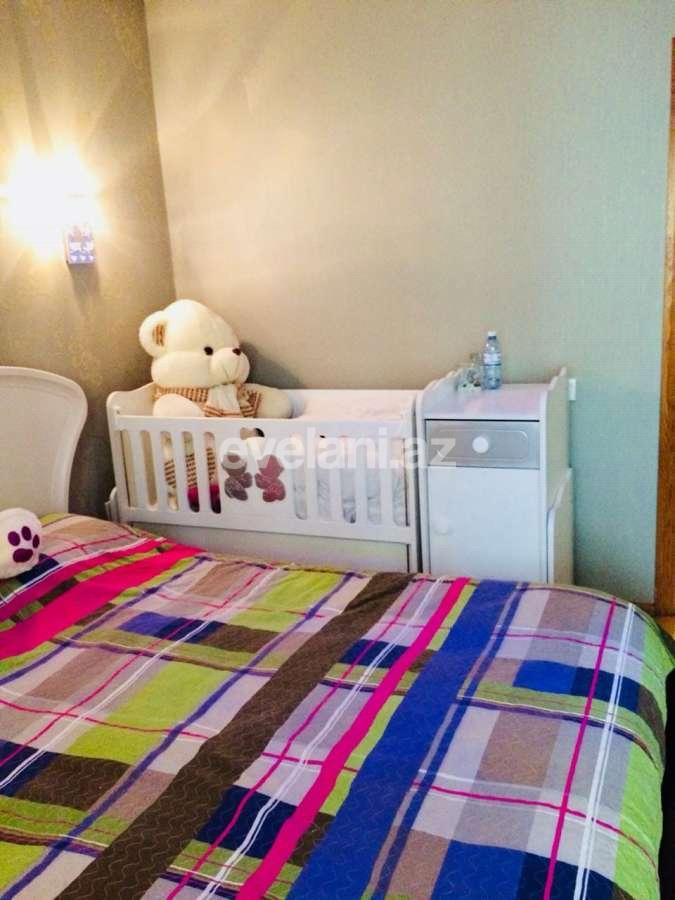 Satılır, köhnə tikili, 2 otaqlı, 55 m², Bakı, Nəsimi r, Əhmədli q, Memar Əcəmi m.