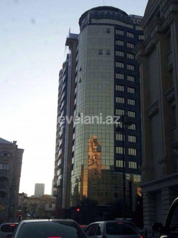 Kirayə verilir, yeni tikili, 3 otaqlı, 192 m², Bakı, Nəsimi r, Nizami m.