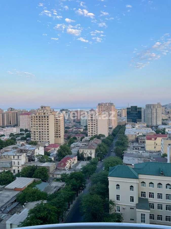 Сдаётся, новостройка, 3-комнаты, 131 m², Баку, Ясамальский r, Низами m.