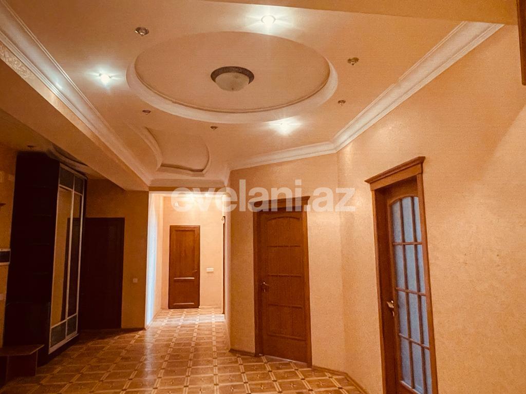 Satılır, yeni tikili, 4 otaqlı, 160 m², Bakı, Binəqədi r, 8-ci mikrorayon q, Azadlıq prospekti m.