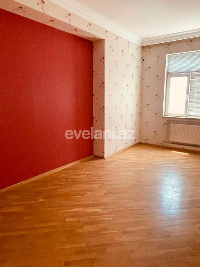 Satılır, yeni tikili, 4 otaqlı, 160 m², Bakı, Binəqədi r, 8-ci mikrorayon q, Azadlıq prospekti m.
