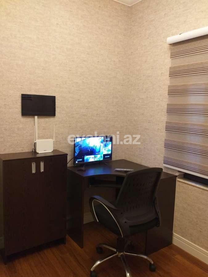 Satılır, villa, 6 otaqlı, 321 m², Bakı, Yasamal r, İnşaatçılar m.