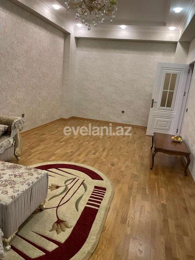 Kirayə verilir, yeni tikili, 2 otaqlı, 72 m², Bakı, Nizami r, Qara Qarayev m.