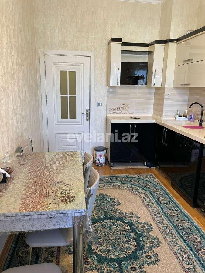 Kirayə verilir, yeni tikili, 2 otaqlı, 72 m², Bakı, Nizami r, Qara Qarayev m.