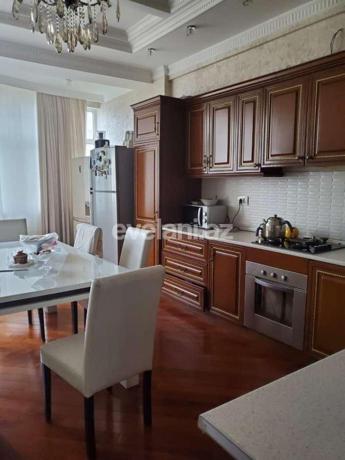Rent, new building, 4 room, 211 m², Baku, Nasimi r, 28 may m.