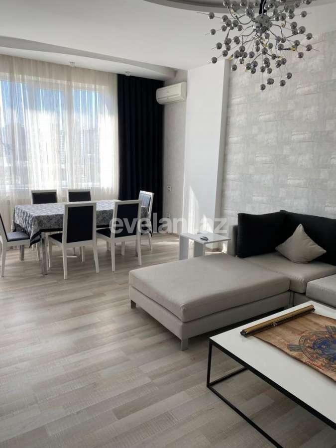 Kirayə verilir, yeni tikili, 2 otaqlı, 95 m², Bakı, Xətai r.