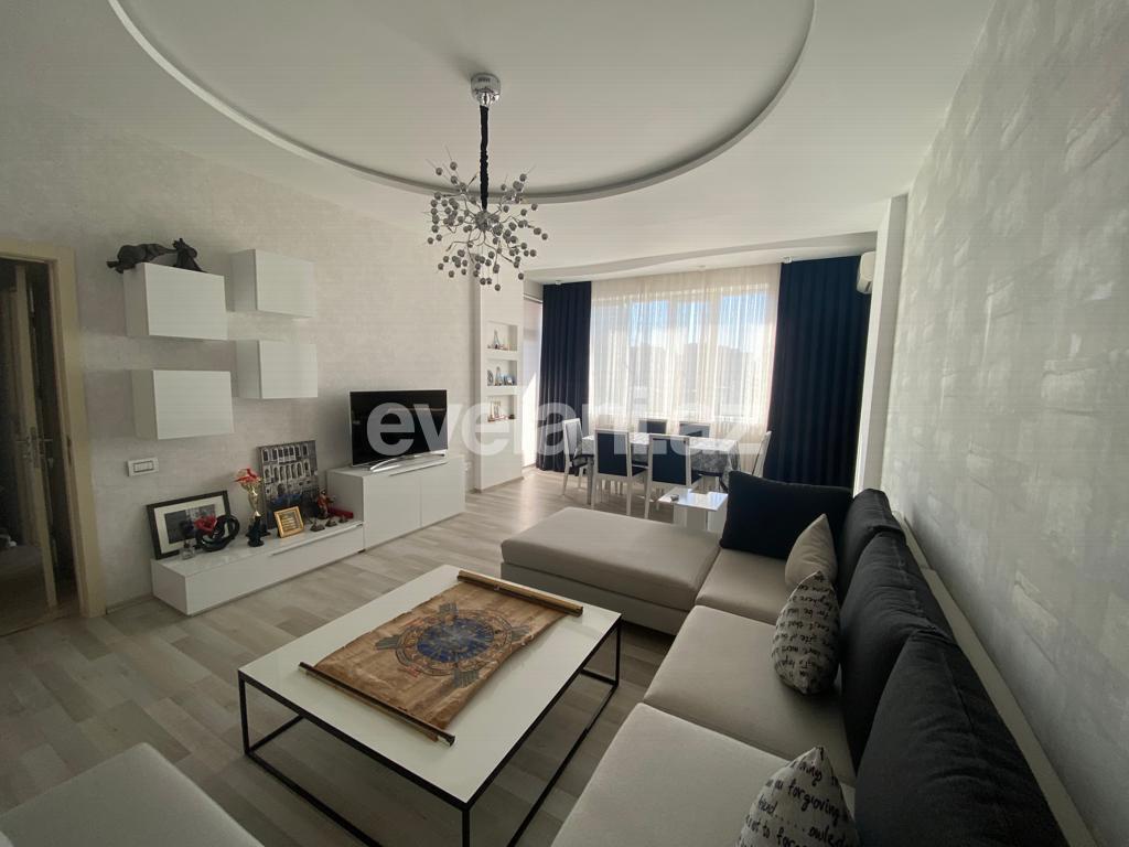 Kirayə verilir, yeni tikili, 2 otaqlı, 95 m², Bakı, Xətai r.