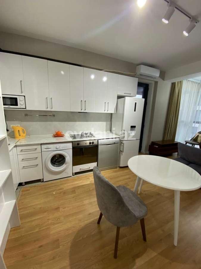 Kirayə verilir, yeni tikili, 2 otaqlı, 51 m², Bakı, Səbail r, Bayıl q.