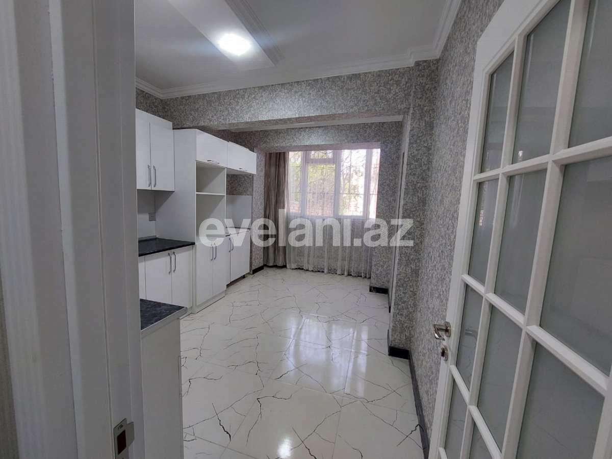 Satılır, köhnə tikili, 2 otaqlı, 55 m², Bakı, Binəqədi r, 9-cu mikrorayon q, Memar Əcəmi m.
