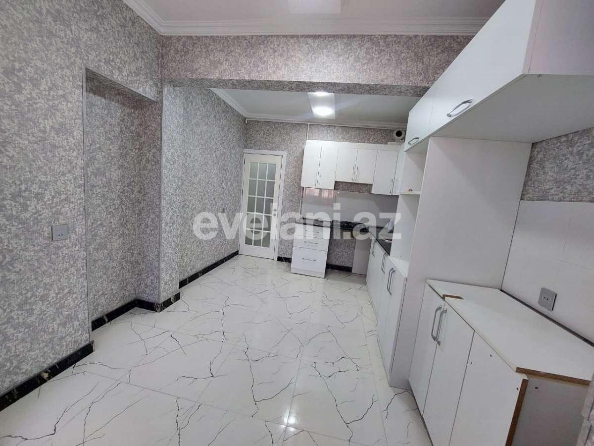 Satılır, köhnə tikili, 2 otaqlı, 55 m², Bakı, Binəqədi r, 9-cu mikrorayon q, Memar Əcəmi m.