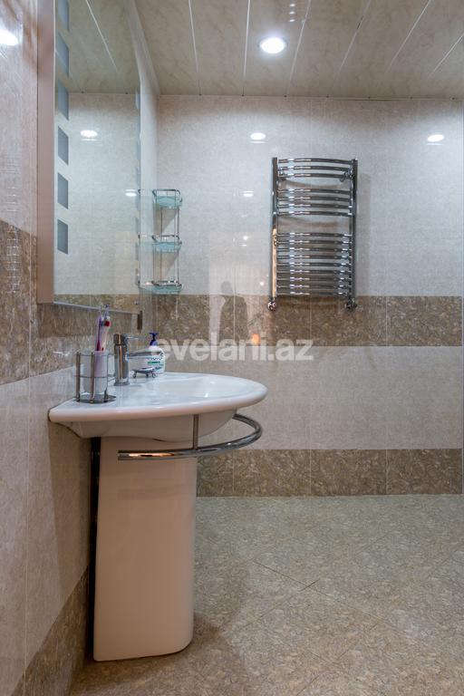 Сдаётся, новостройка, 3-комнаты, 141 m², Баку, Ясамальский r, Низами m.