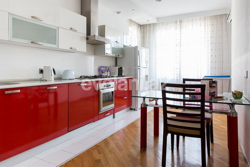 Сдаётся, новостройка, 3-комнаты, 141 m², Баку, Ясамальский r, Низами m.