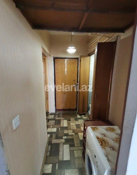 Satılır, köhnə tikili, 2 otaqlı, 70 m², Bakı, Binəqədi r, 9-cu mikrorayon q.