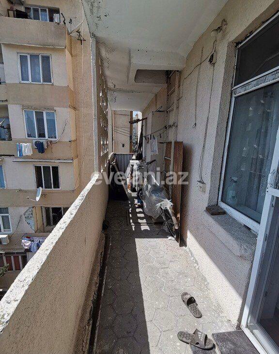 Satılır, köhnə tikili, 2 otaqlı, 70 m², Bakı, Binəqədi r, 9-cu mikrorayon q.