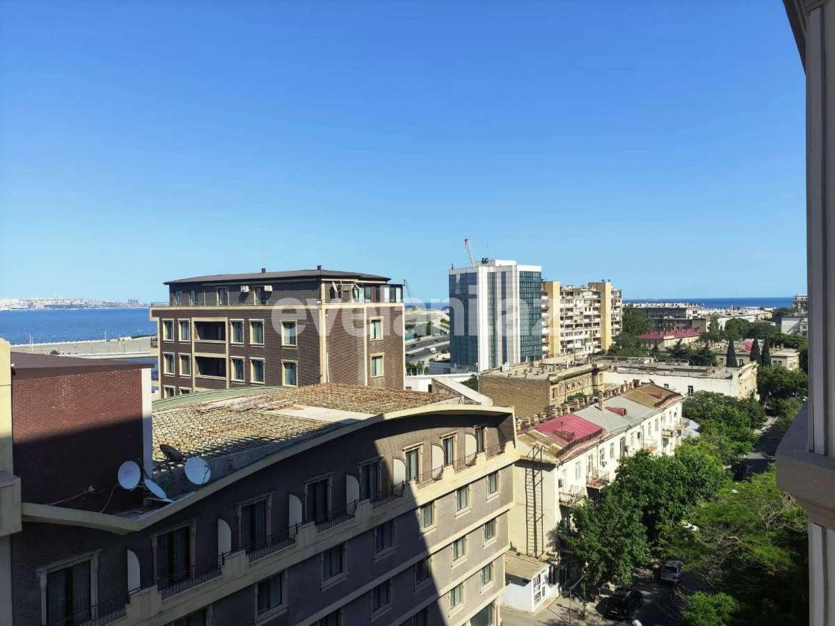 Satılır, yeni tikili, 3 otaqlı, 170 m², Bakı, Səbail r, Bayıl q, İçəri Şəhər m.