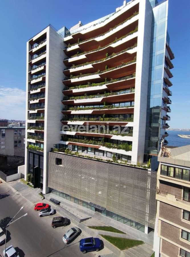 Satılır, yeni tikili, 3 otaqlı, 170 m², Bakı, Səbail r, Bayıl q, İçəri Şəhər m.