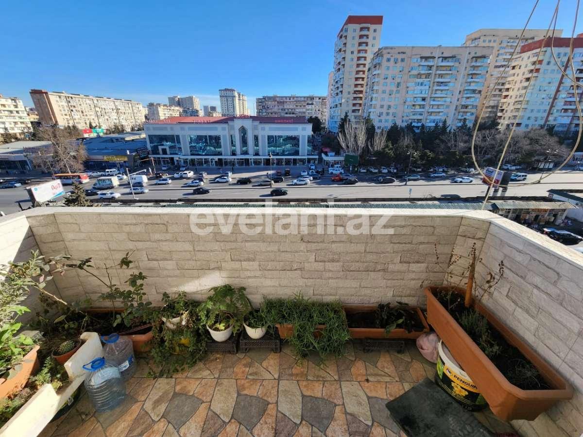 Satılır, köhnə tikili, 4 otaqlı, 119.99 m², Bakı, Nizami r, Xalqlar Dostluğu m.